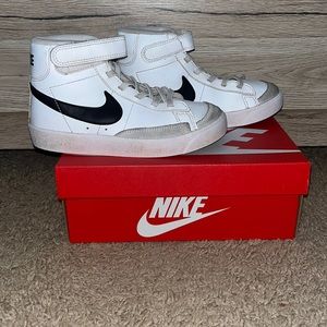 Nike Blazer Mid ‘77 size 12.5C
